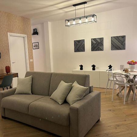 Mimi Guest House Бари Экстерьер фото