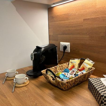 Mimi Guest House Бари Экстерьер фото