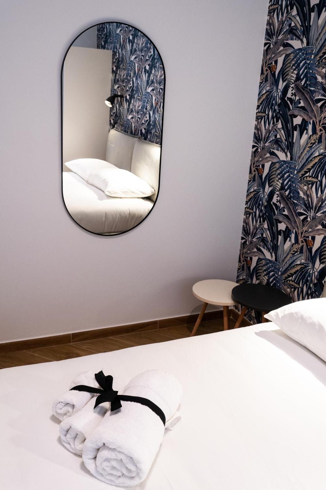 Mimi Guest House Бари Экстерьер фото