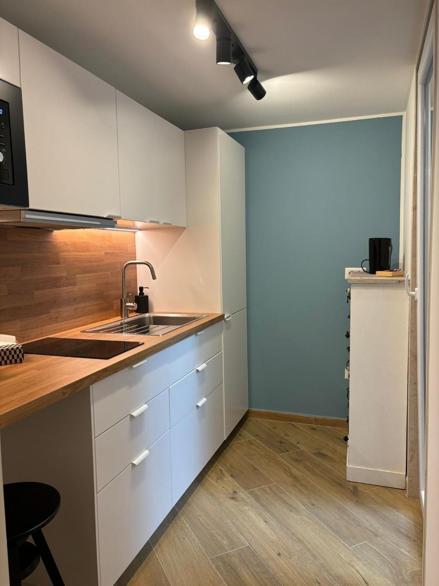 Mimi Guest House Бари Экстерьер фото